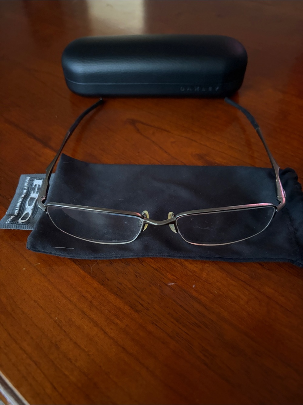 Oakley Clubface